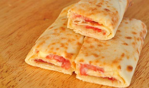 Mortadella_With_Cheese_Saj